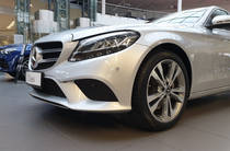 Mercedes-Benz C-Class Base