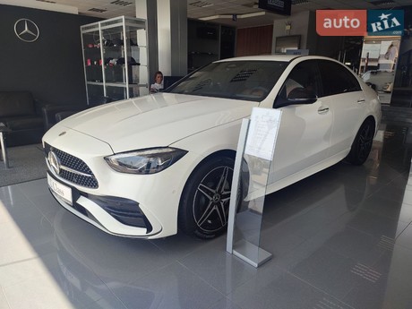 Mercedes-Benz C-Class 2024