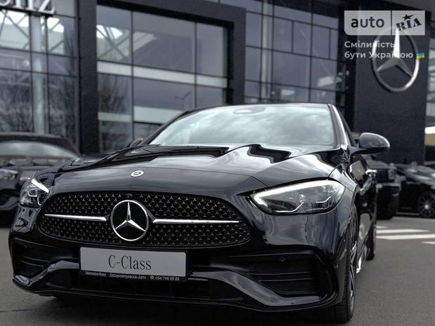 Mercedes-Benz C-Class 2024