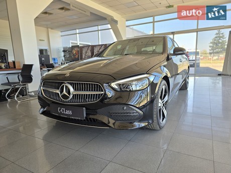 Mercedes-Benz C-Class 2024