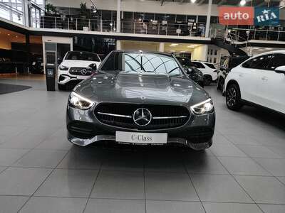 Новий Mercedes-Benz C-Class 2025 - фото 4