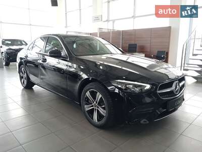 Новий Mercedes-Benz C-Class 2025 - фото 4