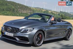 Mercedes C-Class 2018 року