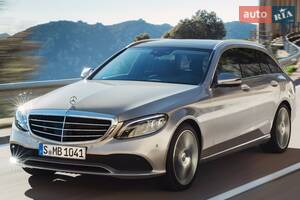 Mercedes C-Class 2018 року