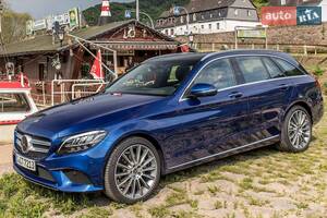 Mercedes C-Class 2018 року
