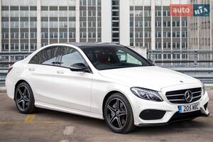 Mercedes C-Class 2018 року
