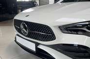 Mercedes-Benz CLA-Class Base