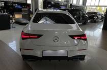 Mercedes-Benz CLA-Class Base