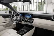 Mercedes-Benz CLA-Class Base