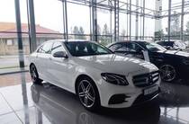 Mercedes-Benz E-Class Base