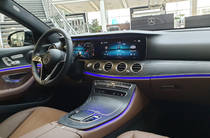 Mercedes-Benz E-Class Base