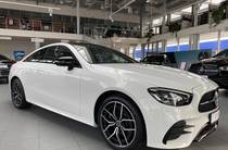 Mercedes-Benz E-Class Base