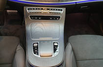 Mercedes-Benz E-Class Base