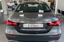 Mercedes-Benz E-Class Base