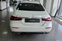 Mercedes-Benz E-Class Base