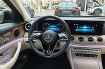 Mercedes-Benz E-Class Base