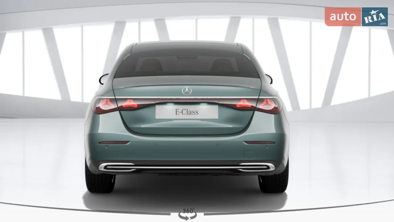 Mercedes-Benz-7