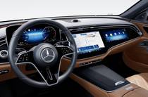 Mercedes-Benz E-Class Exclusive Line