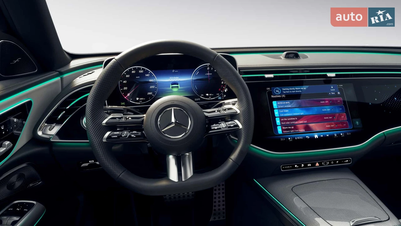 Mercedes-Benz-33