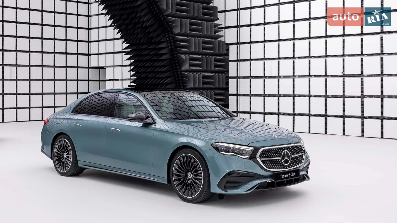 Mercedes-Benz-14