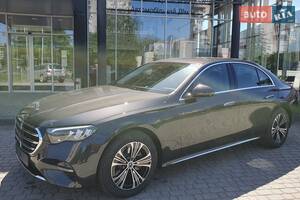 Mercedes-Benz E-Class Exclusive Line