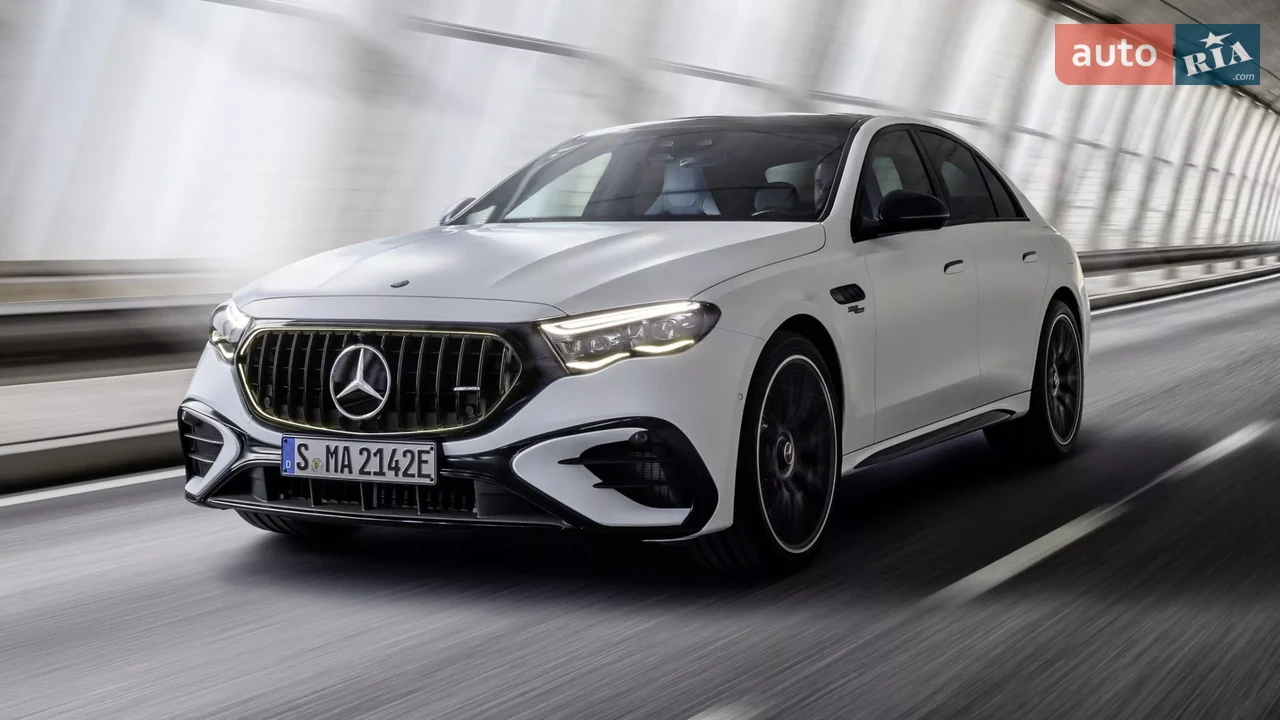 Mercedes-Benz-28