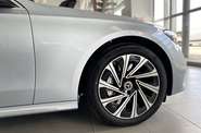 Mercedes-Benz E-Class Exclusive Line