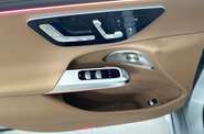 Mercedes-Benz E-Class Exclusive Line