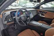 Mercedes-Benz E-Class Exclusive Line