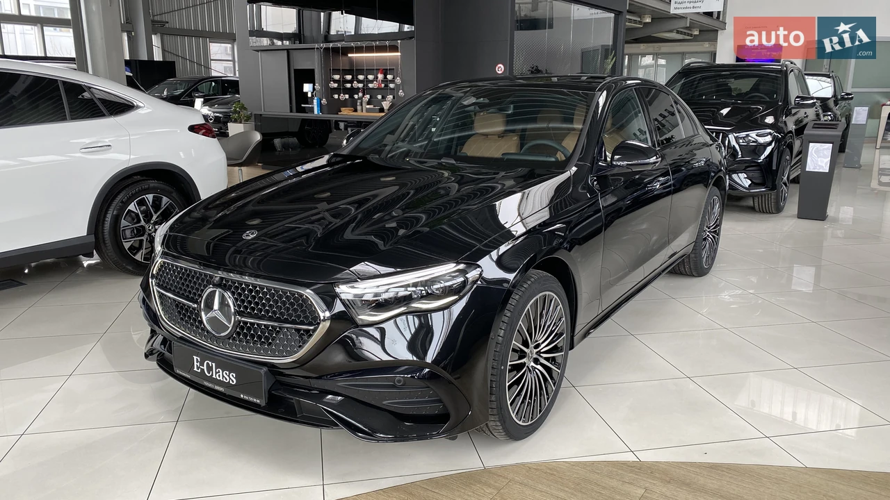 Mercedes-Benz-21
