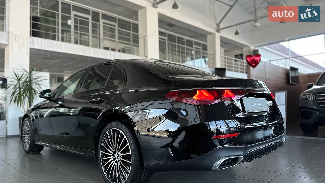 Mercedes-Benz-20