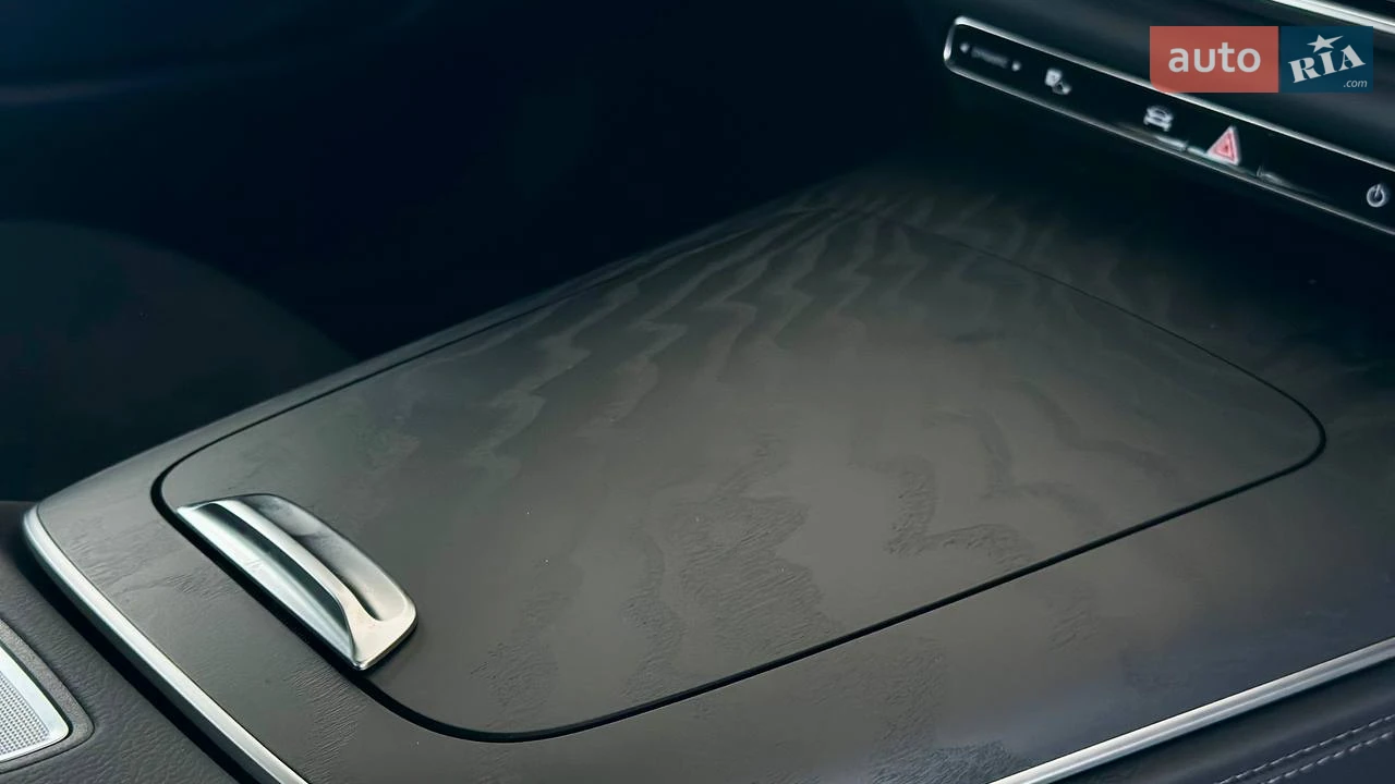 Mercedes-Benz-45