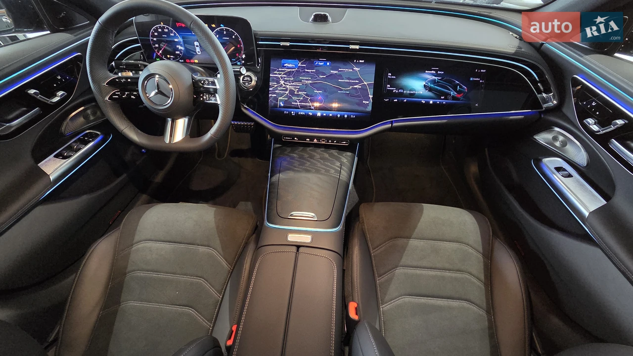 Mercedes-Benz-9
