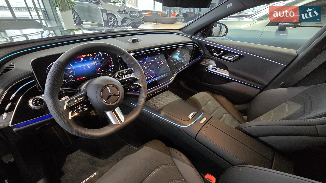 Mercedes-Benz-1