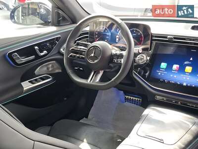 Новий Mercedes-Benz E-Class 2025 - фото 5