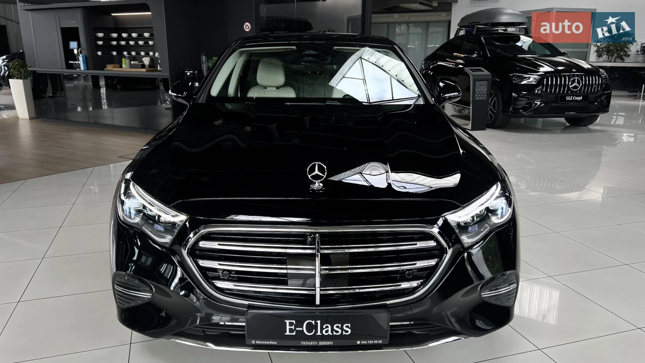 Mercedes-Benz E-Class Exclusive Line