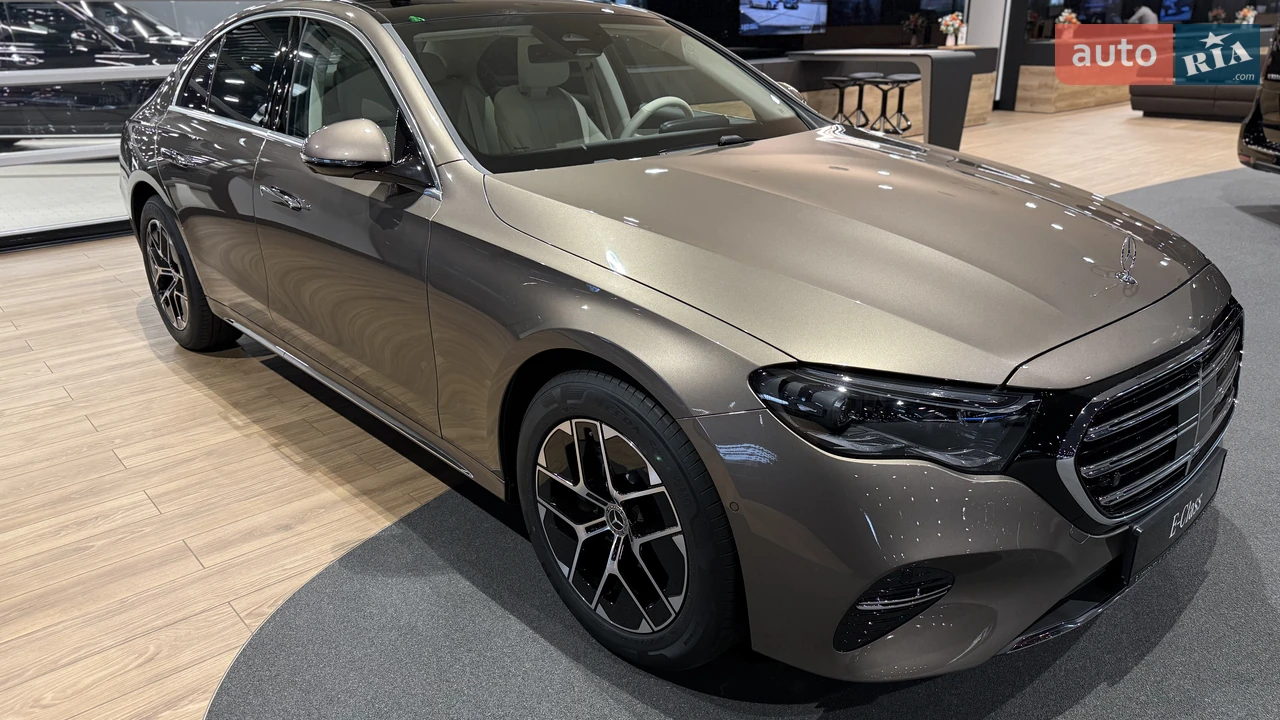 Mercedes-Benz-5