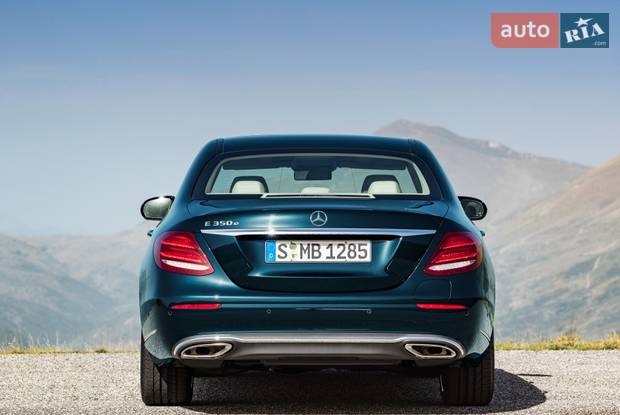 Mercedes e 3500 on sale