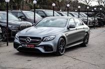 Mercedes-Benz E-Class Base