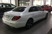 Mercedes-Benz E-Class Base