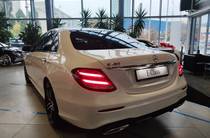 Mercedes-Benz E-Class Base