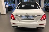 Mercedes-Benz E-Class Base