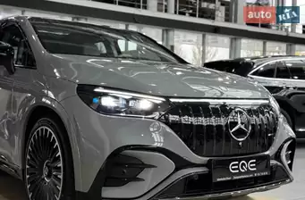 Mercedes-Benz EQE SUV