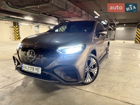 Mercedes-Benz EQE SUV 2025