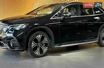 Mercedes-Benz EQE SUV