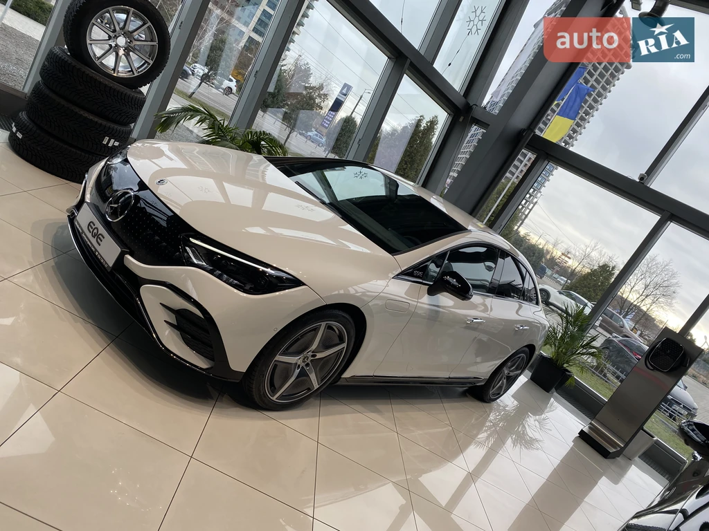 Mercedes-Benz EQE AMG Line