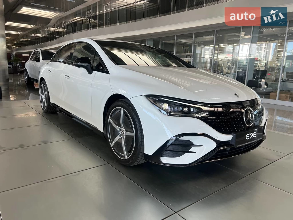 Mercedes-Benz EQE AMG Line