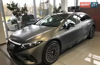 Mercedes-Benz EQS