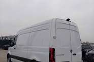 Mercedes-Benz eSprinter Pro