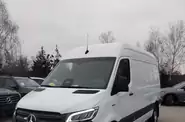 Mercedes-Benz eSprinter Pro